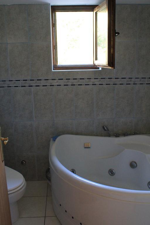 4m * Petrovac na moru